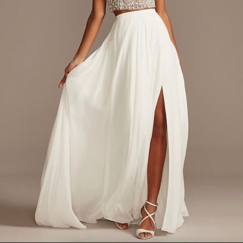 David’s Bridal Chiffon Circle Wedding Skirt - NWT - 10